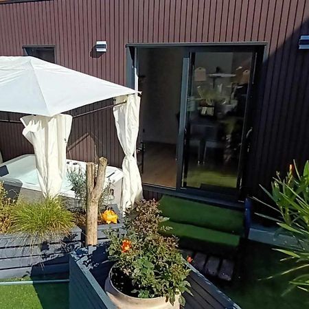 Au Fond Du Jardin Villa Wintzenheim-Kochersberg Bagian luar foto
